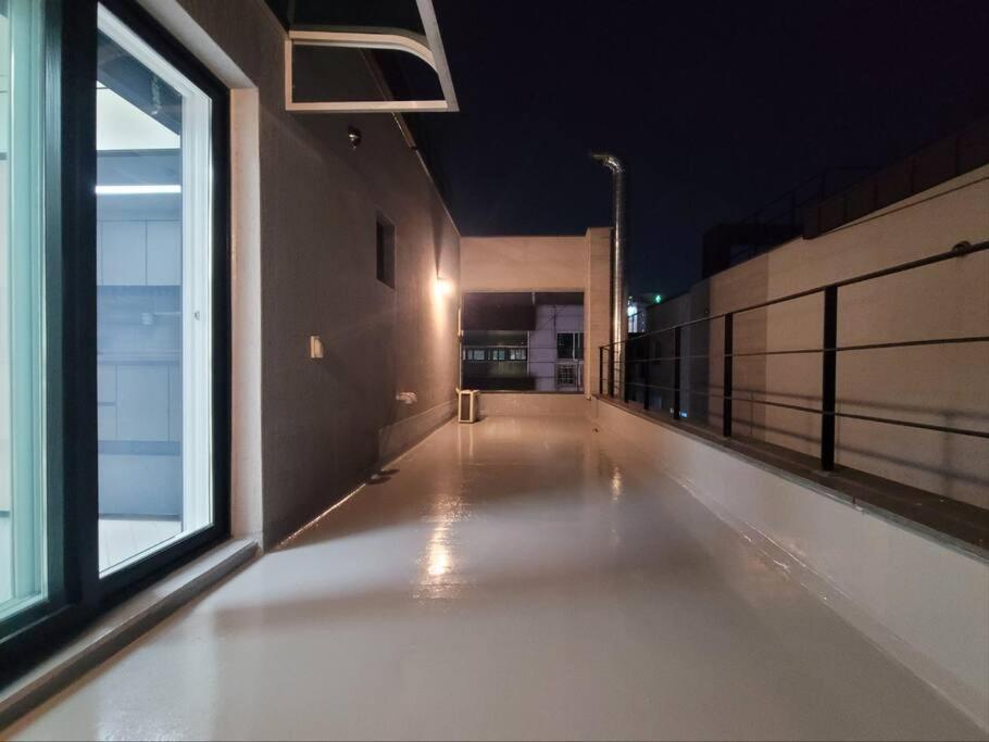 House Of Gallery In Anjirang Daegu Exterior photo